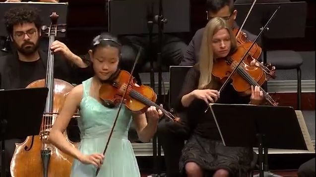 12岁小演奏家精彩演绎《莫扎特A大调第五小提琴协奏曲》